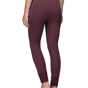 Lululemon Ebb To Street compression pant size 4 Heathered Bordeaux Drama